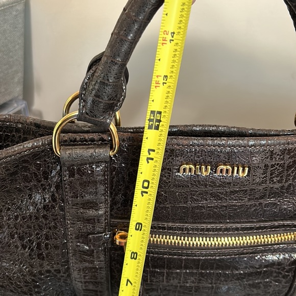MIU MIU Brown St. Cocco Croc-Embossed Tote in Dark Brown Leather - Picture 14 of 16